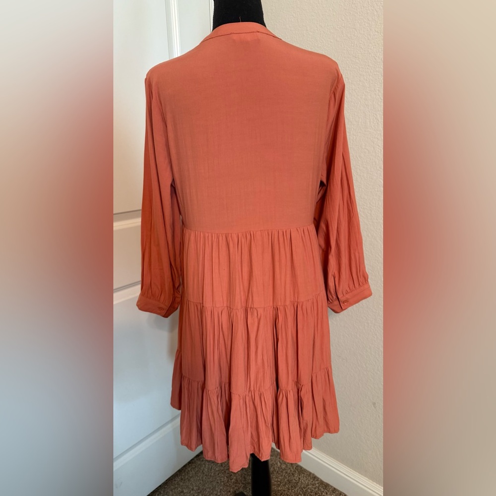 Entro Floral Embroidered Midi Dress Women Size Medium Pumpkin Color Lined - Picture 3 of 14